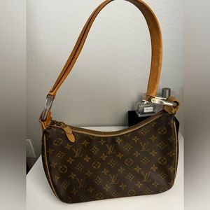 Authentic Louis Vuitton shoulder bag from 1970s